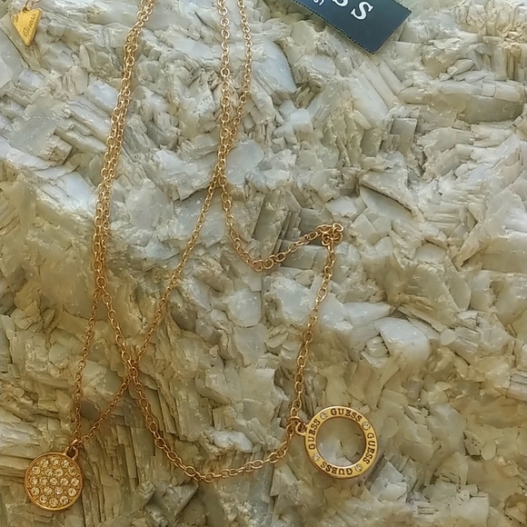 Guess Necklace - Picture 6 of 9